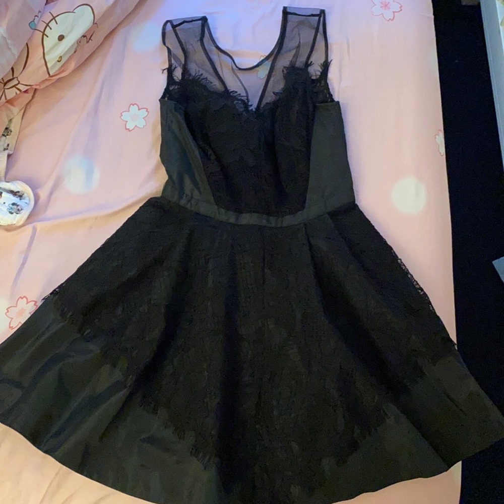 BEBE LBD